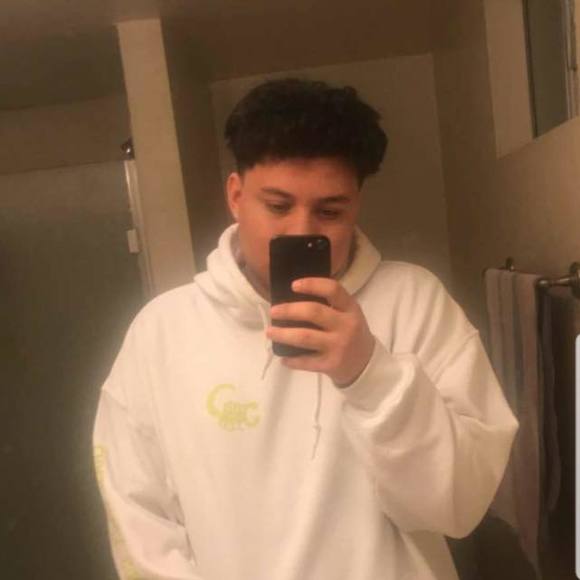 Meet your Posher, Christian - Picture 1 of 1